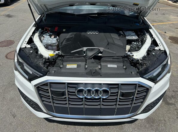 WA1LXBF79PD008992 2023 AUDI Q7 Белый Вид салона спереди