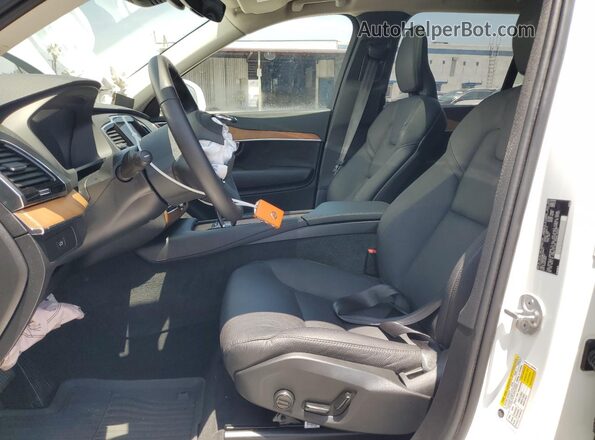 YV4062PE6R1226477 2024 VOLVO XC90 White 