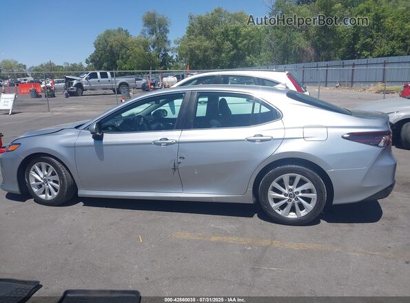4T1C11AK2MU538371 2021 TOYOTA LE Silver Панорамний вид салону 360°