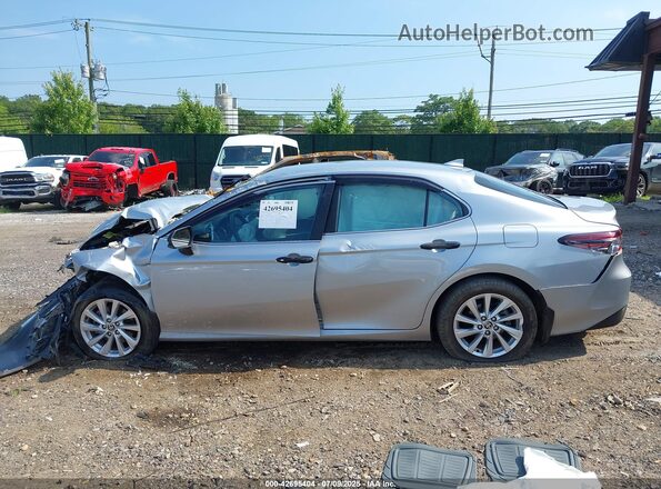 4T1C11BK7PU101789 2023 TOYOTA LE Light Blue Widok wnętrza 360 stopni