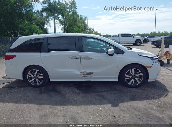 5FNRL6H82PB047005 2023 HONDA ODYSSEY White Vista interior trasera
