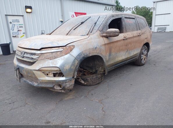 5FNYF6H31JB021963 2018 HONDA PILOT Silver Vista tres cuartos delantera izquierda