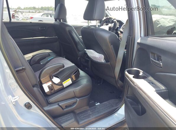 5FNYF8H6XNB014666 2022 HONDA PASSPORT Серый 