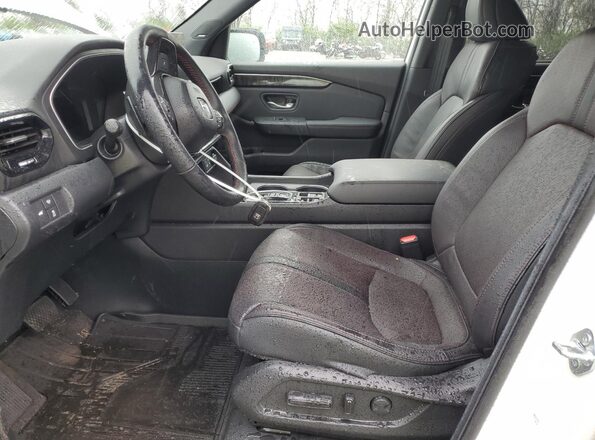 5FNYG1H93SB004362 2023 HONDA PILOT White Widok wnętrza z przodu