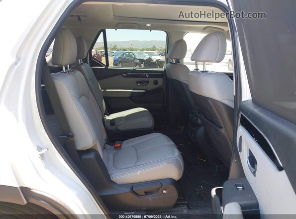 5FNYG2H70PB002497 2023 HONDA PILOT Белый 