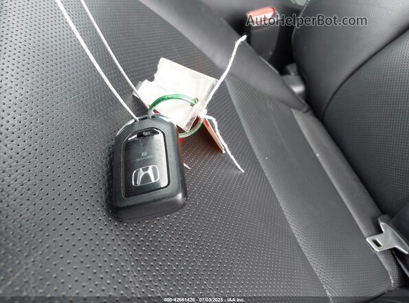5FPYK3F57PB026521 2023 HONDA RIDGELINE White Вид панелі приладів