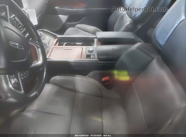 5LMJJ2LGXPEL10846 2023 LINCOLN NAVIGATOR Black Widok naklejki z numerem VIN
