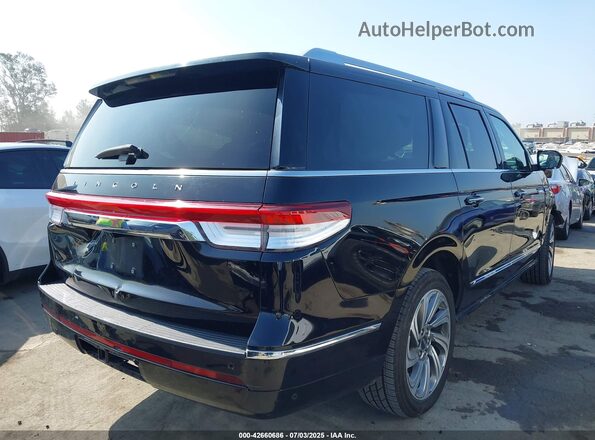 5LMJJ3MG1PEL07936 2023 LINCOLN NAVIGATOR Black Tył prawy