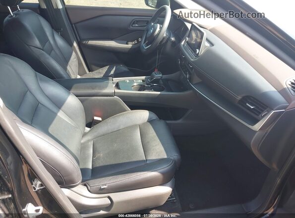 5N1AT3AA5MC760882 2021 NISSAN ROGUE Black Front interior view