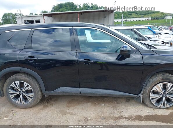 5N1AT3BB8MC757790 2021 NISSAN ROGUE Black Widok wnętrza z tyłu