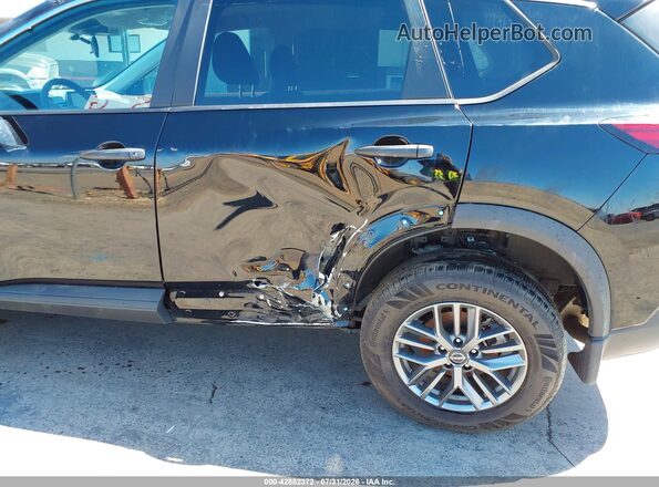 5N1BT3AAXPC761907 2023 NISSAN ROGUE Black Вид спереду