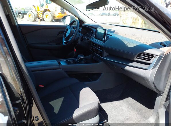 5N1BT3AAXPC761907 2023 NISSAN ROGUE Black Вид салону спереду