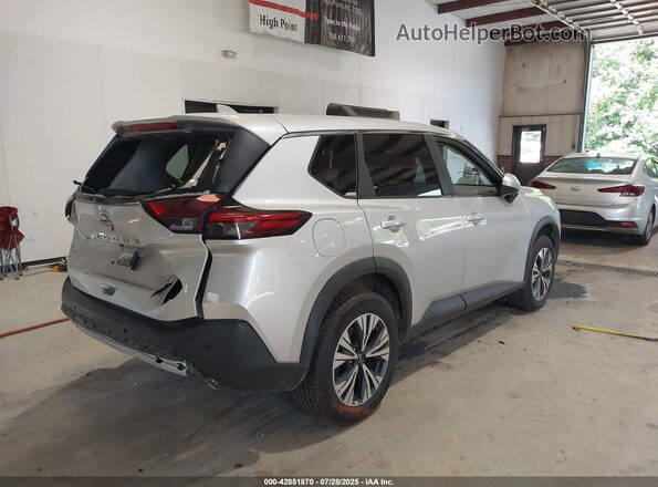 5N1BT3BAXPC788605 2023 NISSAN ROGUE Серебряный Задняя правая четверть