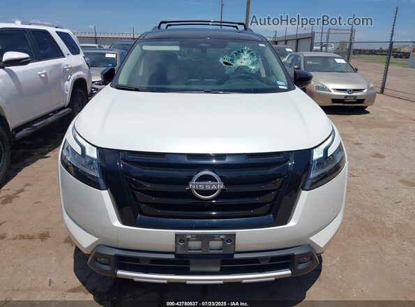 5N1DR3CA4PC263321 2023 NISSAN PATHFINDER White Դիմացի տեսք