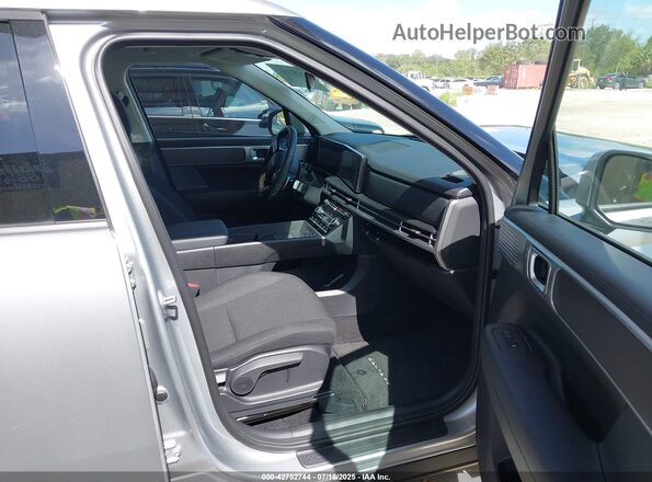 5NMP14GL3SH129405 2025 HYUNDAI SANTA FE Silver Widok wnętrza z przodu