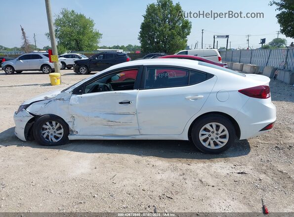 5NPD74LF6KH477445 2019 HYUNDAI ELANTRA White Widok wnętrza z tyłu