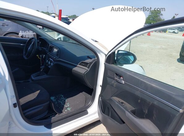 5NPD74LF6KH477445 2019 HYUNDAI ELANTRA White Widok wnętrza z przodu