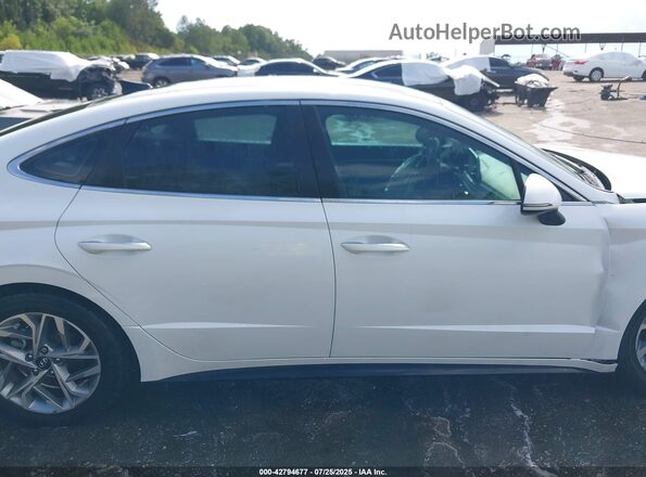5NPEF4JA0MH123146 2021 HYUNDAI SONATA White Սալոնի հետևի տեսք