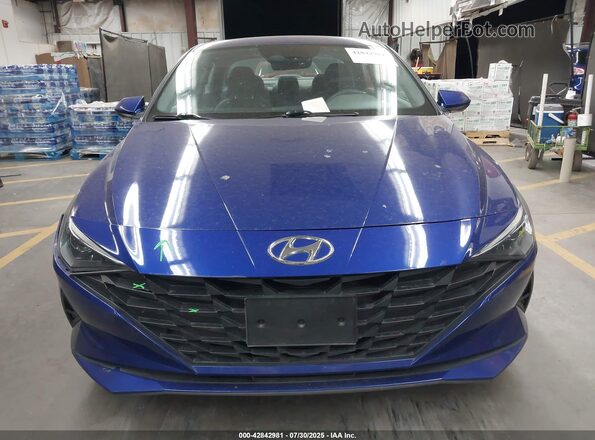 5NPLL4AG8MH035501 2021 HYUNDAI ELANTRA Blue Rear interior view