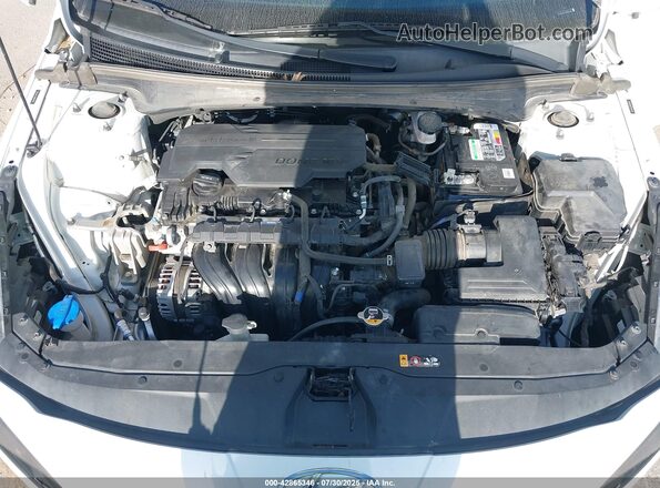 5NPLM4AG2MH030985 2021 HYUNDAI ELANTRA White Rear view