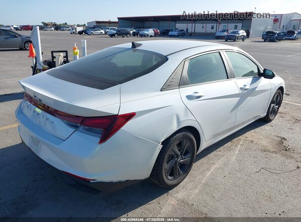 5NPLM4AG2MH030985 2021 HYUNDAI ELANTRA White Rear right