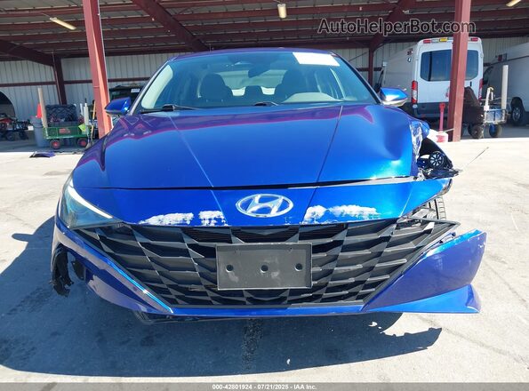 5NPLM4AG2MH051285 2021 HYUNDAI ELANTRA Blue Widok zestawu wskaźników
