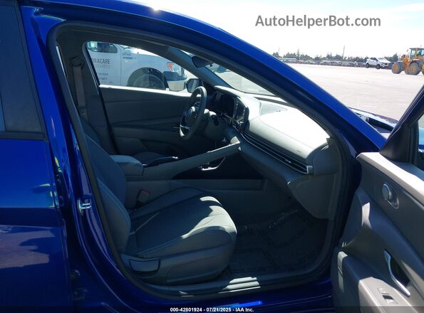 5NPLM4AG2MH051285 2021 HYUNDAI ELANTRA Blue Widok wnętrza z przodu