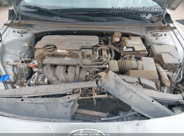 5NPLS4AG1MH032541 2021 HYUNDAI ELANTRA Silver Widok z tyłu