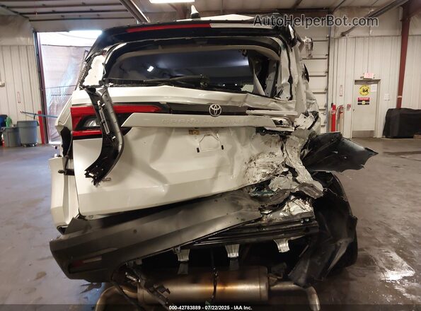 5TDAAAB55RS066439 2024 TOYOTA GRAND HIGHLANDER White Vista frontal