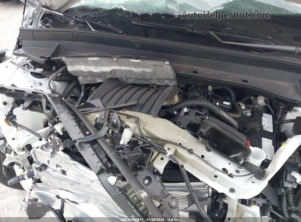 5TDAAAB55SS084459 2025 TOYOTA LE White Вид ззаду