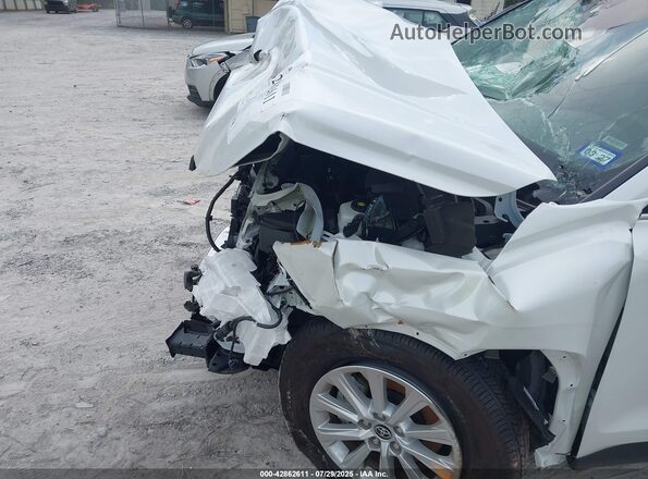 5TDAAAB55SS084459 2025 TOYOTA LE White 