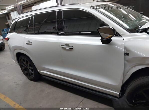 5TDABAB61SS008968 2025 LEXUS TX 500H White Вид задньої частини салону