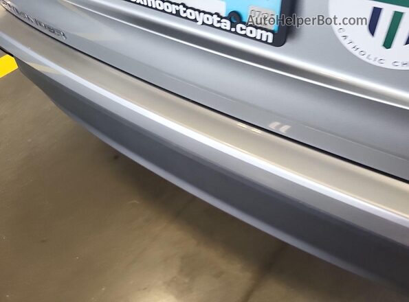 5TDHARAH5MS011944 2021 TOYOTA LE  