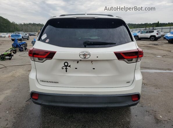5TDKZRFH8KS573860 2019 TOYOTA HIGHLANDER White Vista trasera