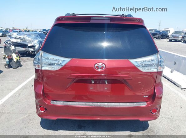 5TDXZ3DCXHS895547 2017 TOYOTA SIENNA Red 