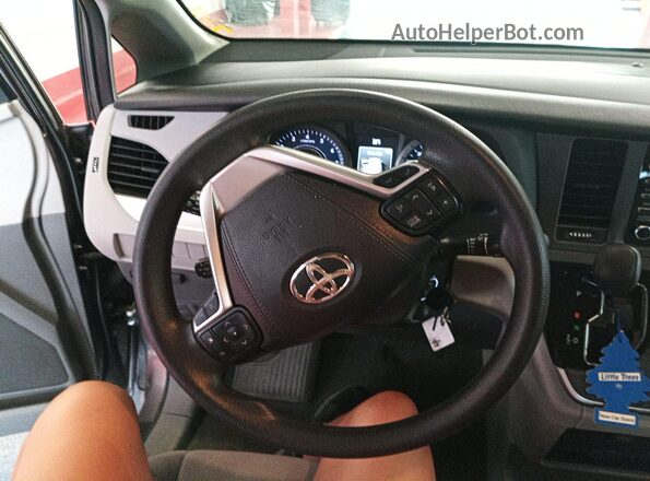 5TDZZ3DC1LS064570 2020 TOYOTA SIENNA  