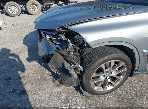 5UX13EU04R9S12362 2024 BMW X5 Gray Вид спереду