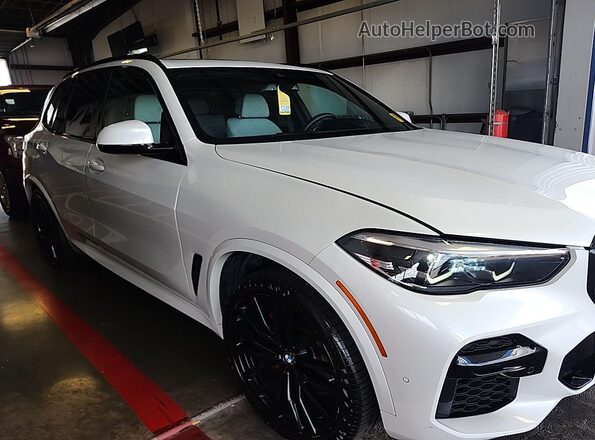 5UXCR6C00P9R65110 2023 BMW X5  Вид панели приборов