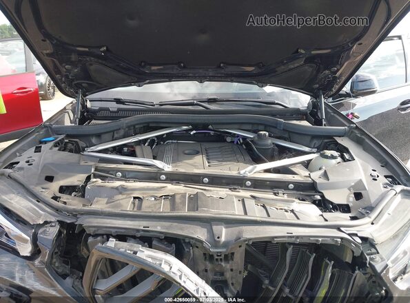 5UXCY6C01P9N44225 2023 BMW X6 Black Widok z tyłu