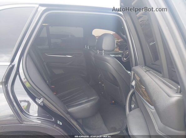 5UXKR2C59J0Z19383 2018 BMW X5 Gray 