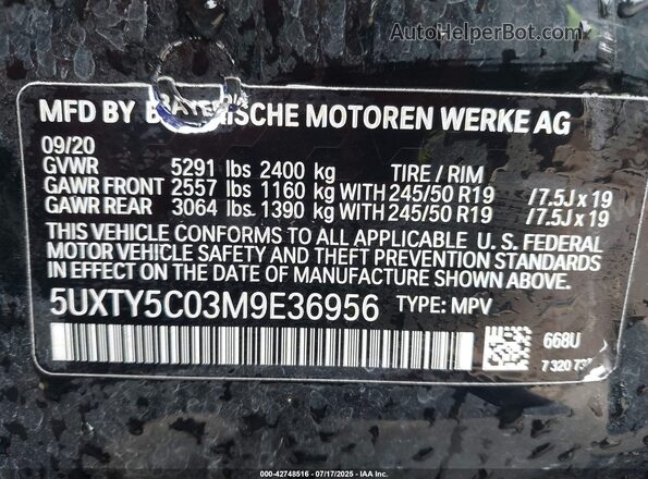 5UXTY5C03M9E36956 2021 BMW X3 Black ძრავის განყოფილების ხედი
