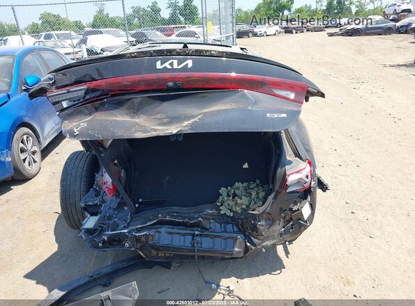 5XXG64J22RG234835 2024 KIA K5 Black 