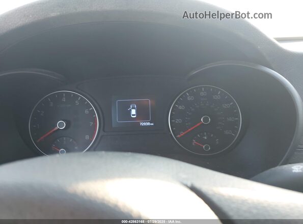 5XXGT4L39GG032473 2016 KIA OPTIMA Tan უკანა სავარძლების ხედი