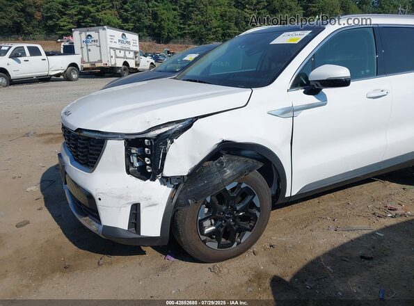 5XYRLDJC0SG322858 2025 KIA SORENTO White წინა ხედი