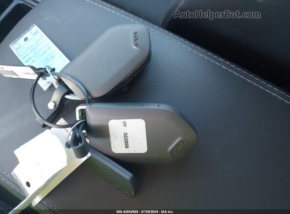 5XYRLDJC0SG322858 2025 KIA SORENTO White წინა პანელის ხედი