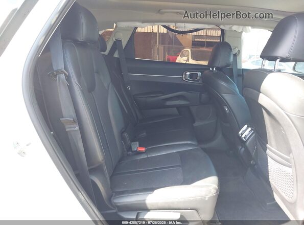 5XYRLDLC2MG037109 2021 KIA SORENTO White Vista de la etiqueta del VIN
