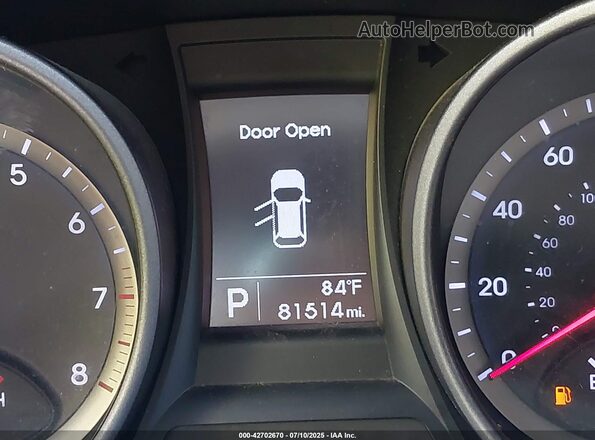 5XYZU3LB8GG370448 2016 HYUNDAI SANTA FE SPORT Silver 