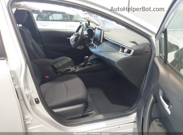 5YFEPMAE9MP164801 2021 TOYOTA LL Серебряный Вид салона спереди