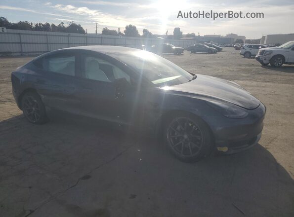 5YJ3E1EA9NF344280 2022 TESLA MODEL Серый Передняя правая четверть