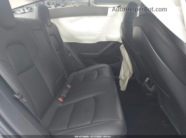 5YJ3E1EB3PF634557 2023 TESLA MODEL 3 White VIN კოდის სტიკერის ხედი